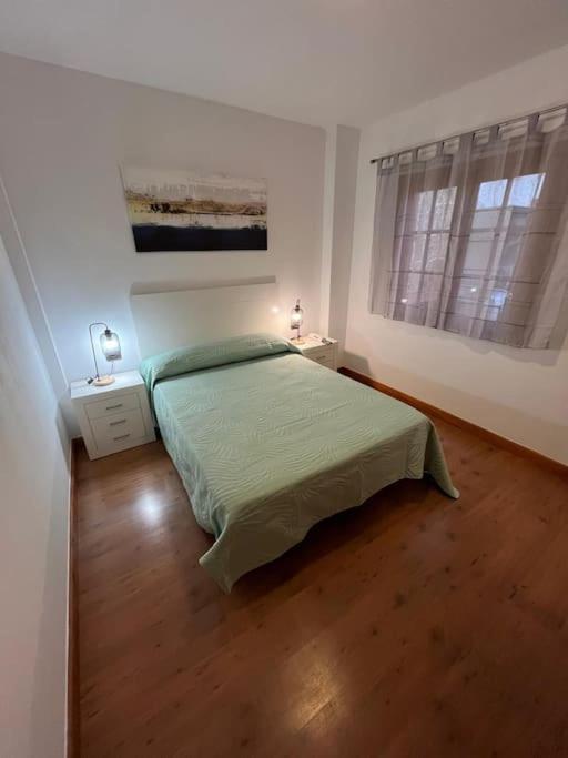 ロス・レアレホスCentro Toscal 3 Dorm Patio Cocinaアパートメント エクステリア 写真